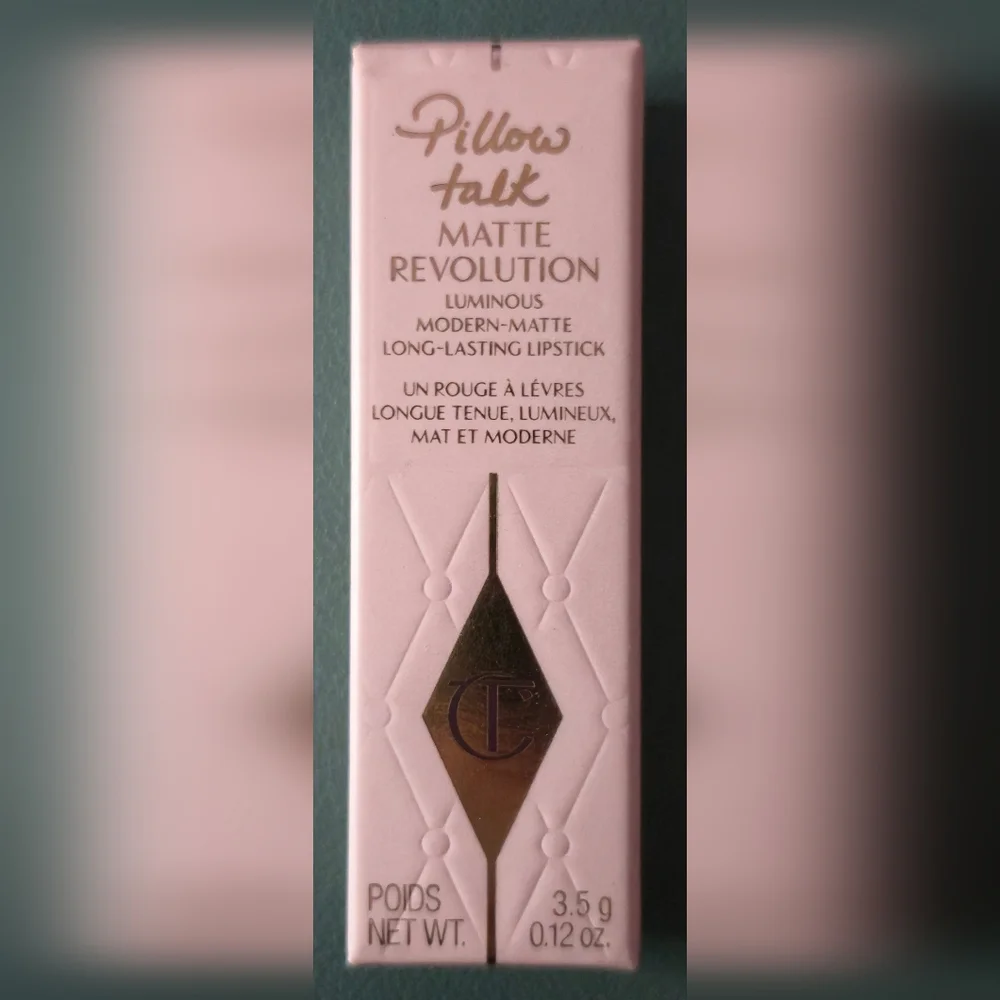 Charlotte Tilbury - Matte Revolution Hydrating Lipstick - Pillow Talk - Picture 2 of 14